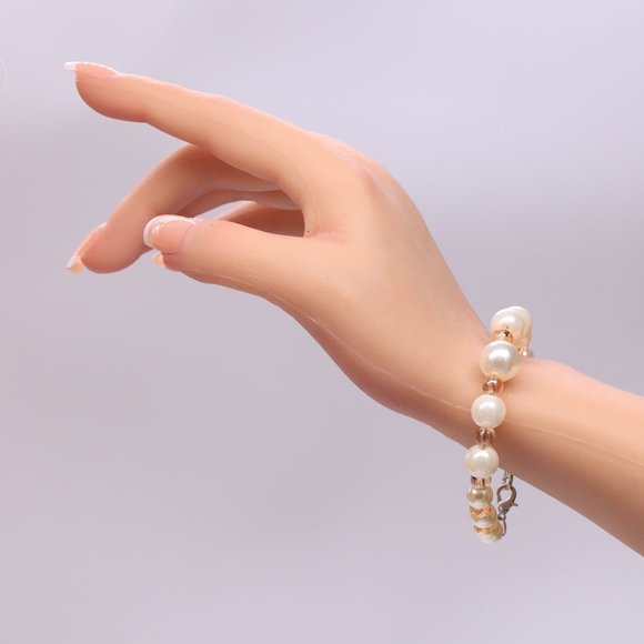 Champagne color necklace 3 piece set with pearls and gold accents. - Picture 8 of 9